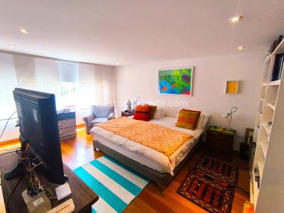 Apartamento de 3 alcobas en venta en Santa Barbara, Bogotá, 215 m² · foto 17 de 20