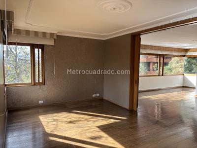 Apartamento en venta en Los Rosales, Bogotá · foto 2 de 20