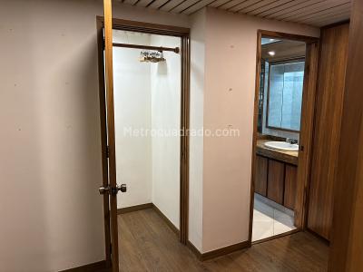Apartamento en venta en Los Rosales, Bogotá · foto 16 de 20