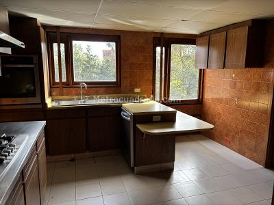 Apartamento en venta en Los Rosales, Bogotá · foto 17 de 20
