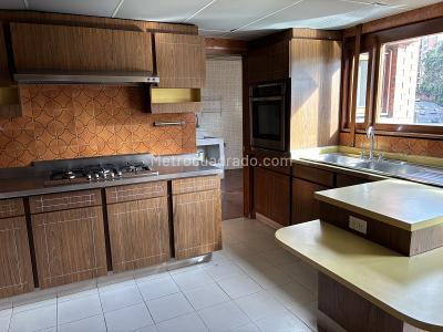 Apartamento en venta en Los Rosales, Bogotá · foto 18 de 20