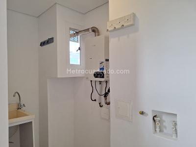 Apartamento en venta en El Lago, Bogotá · foto 10 de 18