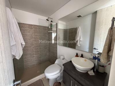 Apartamento en venta en Cedritos, Bogotá · foto 5 de 9