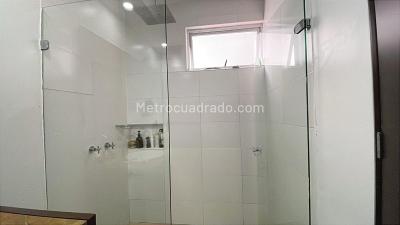Apartamento de 2 alcobas en venta en Chico Reservado, Bogotá, 108 m² · foto 14 de 20