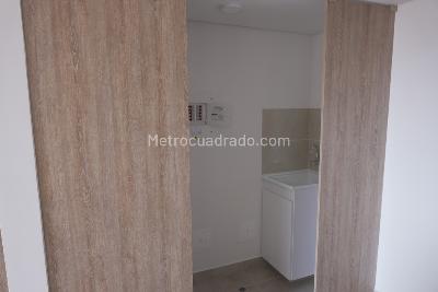 Apartamento de 2 alcobas en venta en Montevideo, Bogotá, 68 m² · foto 8 de 20