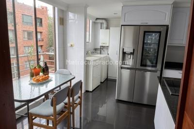 Apartamento de 3 alcobas en venta en La Calleja, Bogotá, 227 m² · foto 10 de 16