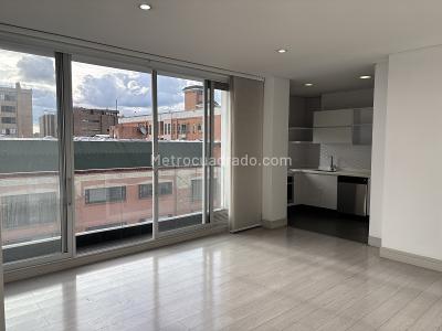 Apartamento de 2 alcobas en venta en Chico, Bogotá, 85 m² · foto 2 de 20