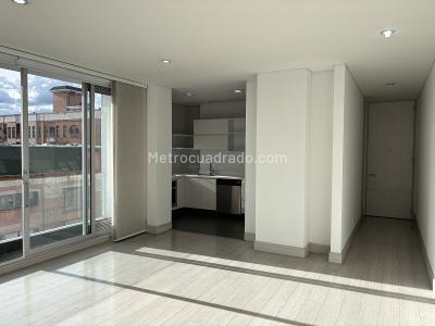 Apartamento de 2 alcobas en venta en Chico, Bogotá, 85 m² · foto 4 de 20
