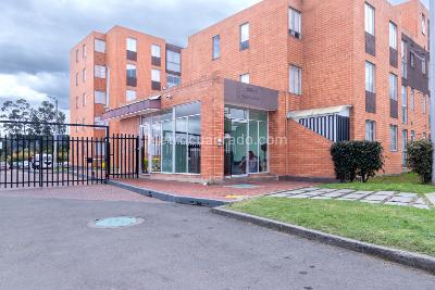 Apartamento en venta en Tibabuyes, Bogotá · foto 17 de 18