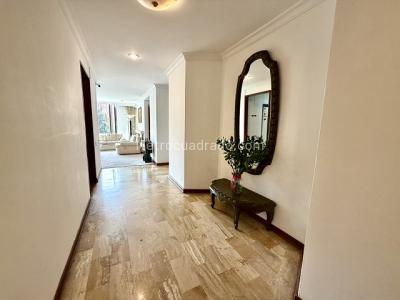 Apartamento de 3 alcobas en venta en La Carolina, Bogotá, 96 m² · foto 6 de 20