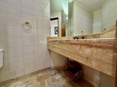 Apartamento de 3 alcobas en venta en La Carolina, Bogotá, 96 m² · foto 15 de 20