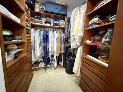 Apartamento de 3 alcobas en venta en La Carolina, Bogotá, 96 m² · foto 17 de 20
