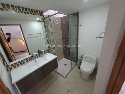 Apartamento de 4 alcobas en venta en Colina Campestre, Bogotá, 240 m² · foto 14 de 20