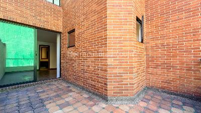 Apartamento de 4 alcobas en venta en Santa Barbara Alta, Bogotá, 400 m² · foto 15 de 20