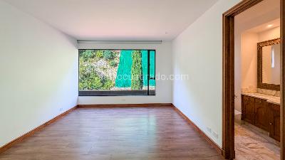 Apartamento de 4 alcobas en venta en Santa Barbara Alta, Bogotá, 400 m² · foto 19 de 20