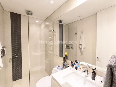 Apartamento de 1 alcoba en arriendo en Santa Barbara, Bogotá, 87 m² · foto 15 de 20