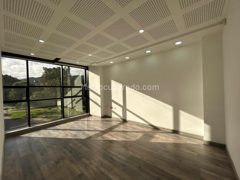 Local Comercial en Arriendo, La Castellana, Bogotá D.C. - Vista 3