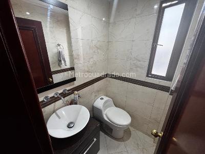 Casa en venta en El Contador, Bogotá · foto 7 de 16