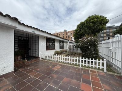 Casa de 4 alcobas en venta en Cedritos, Bogotá, 242 m² · foto 3 de 20