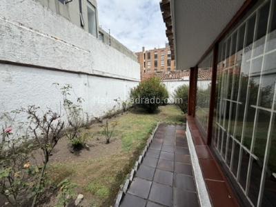 Casa de 4 alcobas en venta en Cedritos, Bogotá, 242 m² · foto 10 de 20
