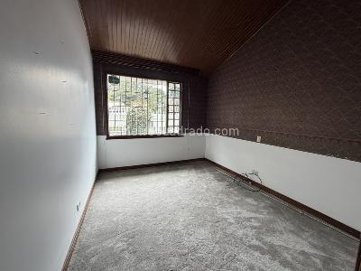 Casa de 4 alcobas en venta en Cedritos, Bogotá, 242 m² · foto 15 de 20