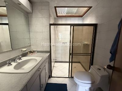 Casa de 4 alcobas en venta en Cedritos, Bogotá, 242 m² · foto 17 de 20