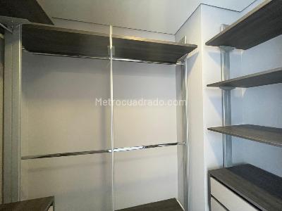 Apartamento de 2 alcobas en arriendo en Santa Barbara, Bogotá, 53 m² · foto 9 de 13