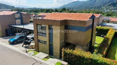 Casa de 3 alcobas en arriendo en Entrelomas, Zipaquirá, 221 m² · foto 4 de 20