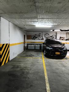 Apartamento de 4 alcobas en venta en Chico, Bogotá, 204 m² · foto 13 de 13