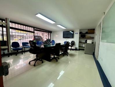 Casa en venta en San Patricio, Bogotá · foto 4 de 10