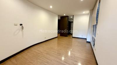 Apartamento de 1 alcoba en arriendo en Altos De Cabrera, Bogotá, 69 m² · foto 9 de 20