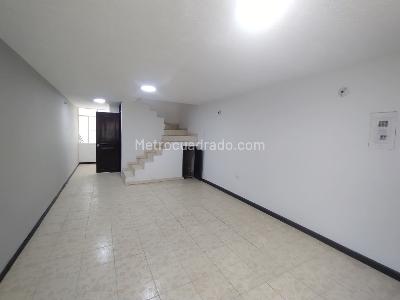 Casa de 4 alcobas en venta en Villas De Granada Engativa, Bogotá, 110 m² · foto 5 de 20