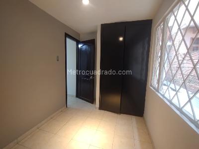 Casa de 4 alcobas en venta en Villas De Granada Engativa, Bogotá, 110 m² · foto 8 de 20
