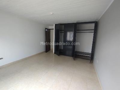 Casa de 4 alcobas en venta en Villas De Granada Engativa, Bogotá, 110 m² · foto 15 de 20