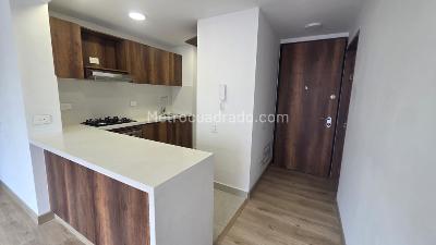 Apartamento en arriendo en Hacienda El Otoño, Bogotá · foto 5 de 13