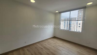 Apartamento en arriendo en Hacienda El Otoño, Bogotá · foto 7 de 13