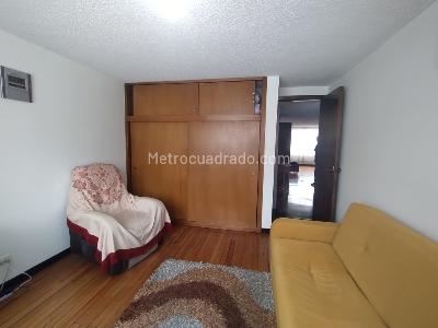Casa de 5 alcobas en venta en La Cabaña Engativa, Bogotá, 540 m² · foto 8 de 20