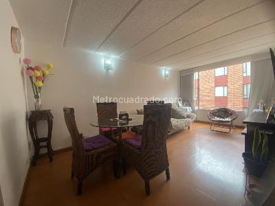 Apartamento en venta en El Cedro, Bogotá · foto 2 de 15