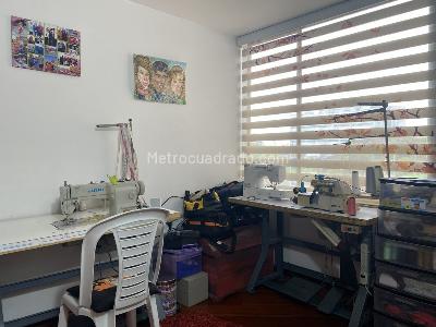 Apartamento de 3 alcobas en venta en Ciudad Salitre, Bogotá, 108 m² · foto 11 de 20
