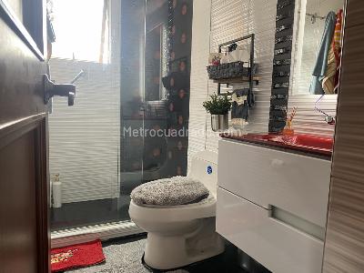 Apartamento de 3 alcobas en venta en Ciudad Salitre, Bogotá, 108 m² · foto 18 de 20