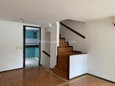 Apartamento de 4 alcobas en venta en La Liberia, Bogotá, 79 m² · foto 2 de 20
