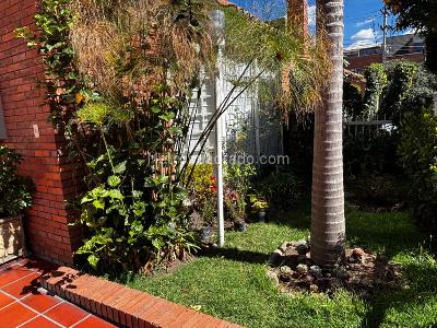 Casa de 4 alcobas en venta en Cedro Golf, Bogotá, 210 m² · foto 3 de 18