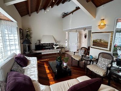 Casa de 4 alcobas en venta en Cedro Golf, Bogotá, 210 m² · foto 5 de 18