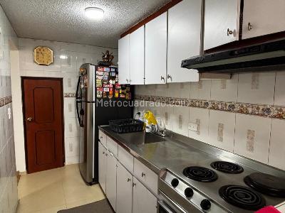 Casa de 3 alcobas en venta en Cedro Golf, Bogotá, 156 m² · foto 8 de 16
