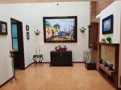 Casa de 4 alcobas en venta en Belmira, Bogotá, 263 m² · foto 5 de 12