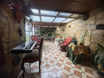Casa de 4 alcobas en venta en Pontevedra, Bogotá, 251 m² · foto 10 de 19