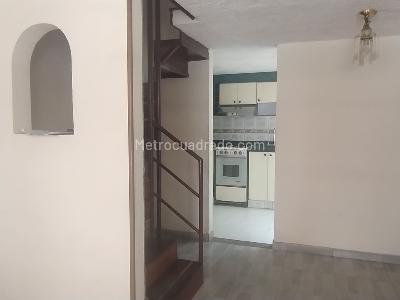 Casa de 3 alcobas en venta en Villa Luz, Bogotá, 68 m² · foto 8 de 20