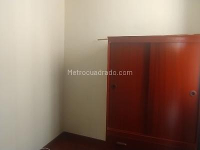 Casa de 3 alcobas en venta en Villa Luz, Bogotá, 68 m² · foto 9 de 20