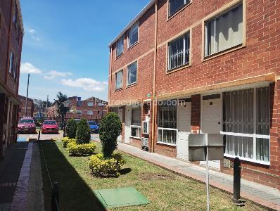 Casa de 3 alcobas en venta en Villa Luz, Bogotá, 68 m² · foto 18 de 20