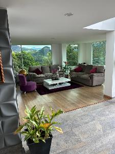 Casa de 5 alcobas en venta en Sin Barrio, La Calera, 282 m² · foto 5 de 11